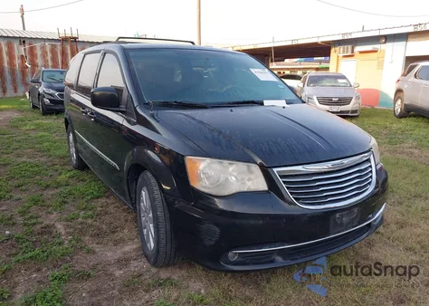 2013 Chrysler Town & Country Touring from USA, damaged, VIN 2C4RC1BG6DR821453